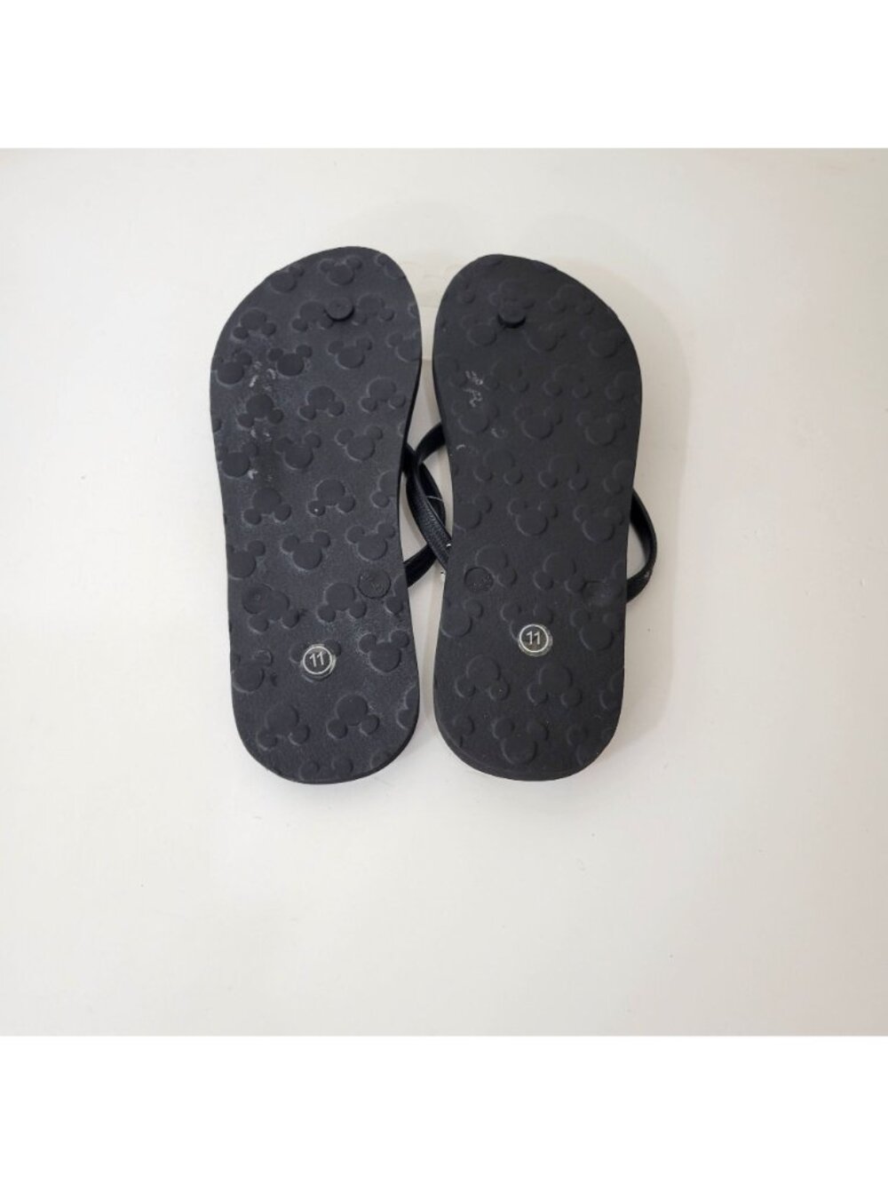 Mickey Mouse Disney Parks Flip Flops NEW Size 11 - Picture 7 of 7